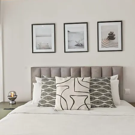 Apartamento Phaedrus Living: Seaside Residences 02 *